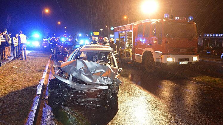 511 Verletzte gab es 2014 nach der Statistik der Bamberger Polizei bei Unfällen im Stadtgebiet. Dieser passierte auf dem Berliner Ring. Archivfoto: Ronald Rinklef