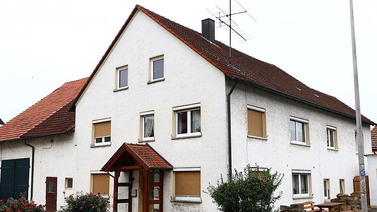 Nach Abriss des  Haus  soll hier der neue "Zehntstadel" hin. M. Drossel
