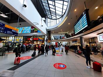Nürnberg Hauptbahnhof Haupthalle