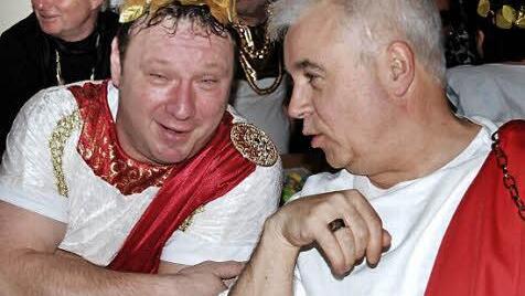 Zwei römische Senatoren im Gespräch Foto: Sigismund von Dobschütz