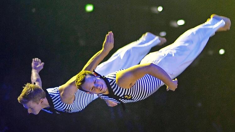 Motus & Friends scheinen bei ihrer Show die Schwerkraft aufzuheben. Foto: pr