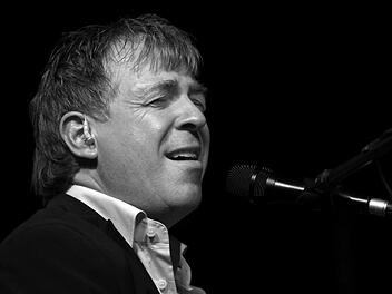 Donovan Aston pr&auml;sentiert am Freitag, 29. Dezember sein Programm "The Piano Man" im Kursaalgeb&auml;ude des Staatsbades  Bad Br&uuml;ckenau.Ursula Engelmann