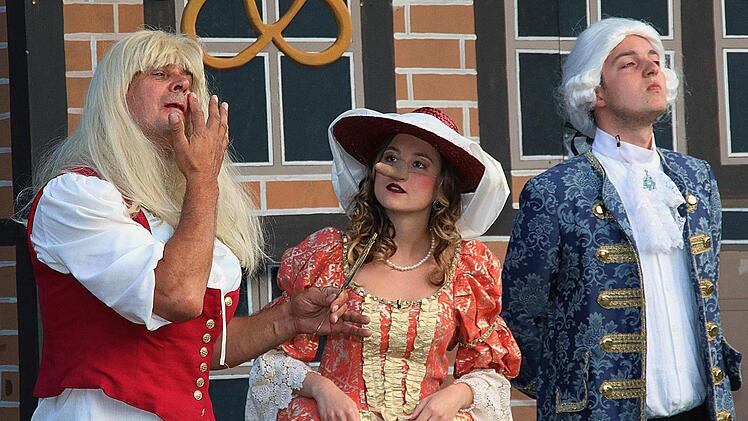 Szene aus "Der Medicus vom Orient" in Poppenlauer. Dieter Britz