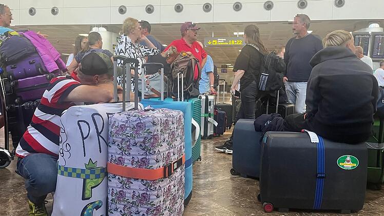 Fränkisches Paar erlebt Flug-Chaos