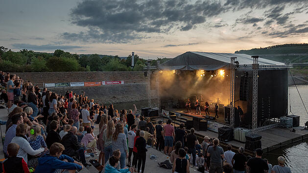Hafensommer W&uuml;rzburg 2026: Diese Stars kommen ans Main-Ufer