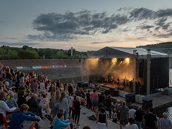 Hafensommer W&uuml;rzburg 2026: Diese Stars kommen ans Main-Ufer