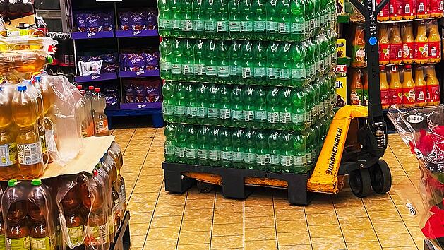 PET-Flaschen gef&auml;hrlich? Das steckt hinter dem Mythos