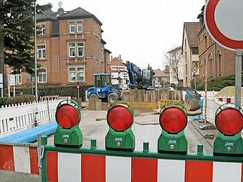 Bis auf Weiteres bleibt die Callenberger Straße gesperrt.  Foto: Simone Bastian