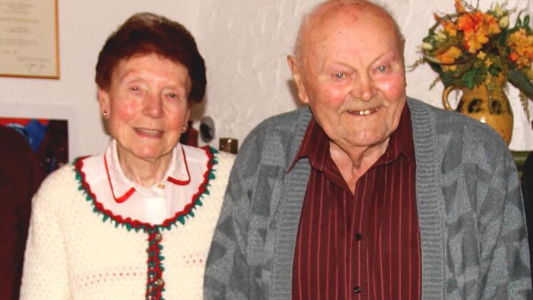 Das Fest ihrer "Diamantenen Hochzeit" feierten in Kirchlauter Helga und Karl Hofmann. Foto: Günther Geiling
