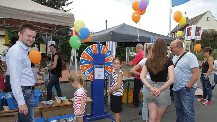 Beim Tag der offenen Tür  der Volksbank Hallerndorf   Foto: Mathias Erlwein