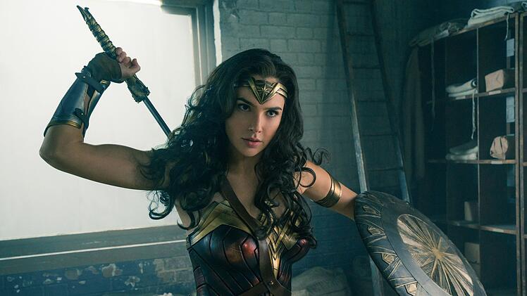 An dieser Amazonenprinzessin kommt niemand vorbei: Gal Gadot spielte "Wonder Woman" zuletzt, im neuen geplanten Film wird aber wohl eine neue Schauspielerin die Rolle übernehmen.
