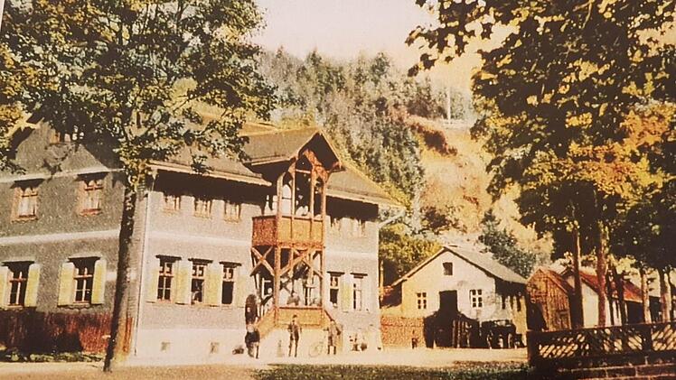 Das einstige Forsthaus war früher eine beliebte Anlaufstelle für Menschen aus nah und fern.  Archiv: Gemeinde Geroldsgrün/Repro: Hans Franz