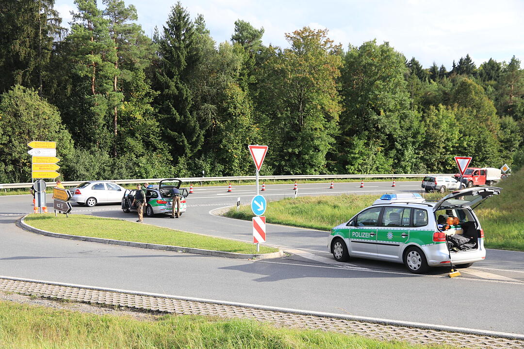 Polizei riegelt Plankenfels ab