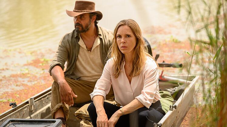 Svenja (Anneke Kim Sarnau) und Kalti (Aaron Pedersen) machen sich große Sorgen um ihre Kinder