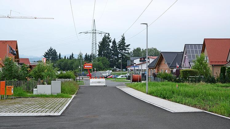 Das Baugebiet grenzt direkt an den "Straßenäcker" an.