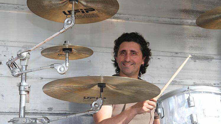 Die Band "NapoliLatina" sorgte mit ihrer Mischung aus italienischem Schmalz und lateinamerikanischen Rhythmen für Stimmung.