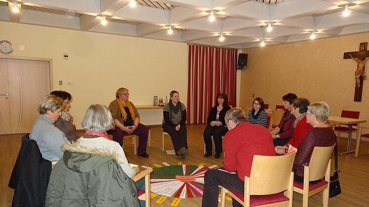 Die Veranstaltungsreihe "Klingt komisch, ist aber so" gibt es nun auch in Bischofsheim.  Foto: Marion Eckert