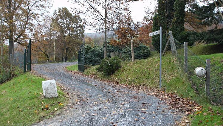 Das Jagdhaus von Familie Humburg befindet sich gleich am Ortseingang von Zeitlofs.