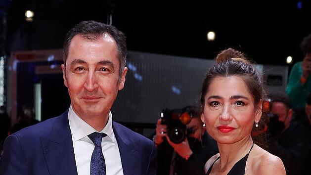 Cem &Ouml;zdemir und Ehefrau