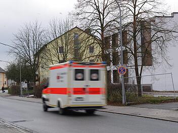 Der Arzt Reiner Hoffmann plädierte für eine Tempo-30-Zone unter anderem im Bereich der  Tagesklinik (r.).Marco Meissner