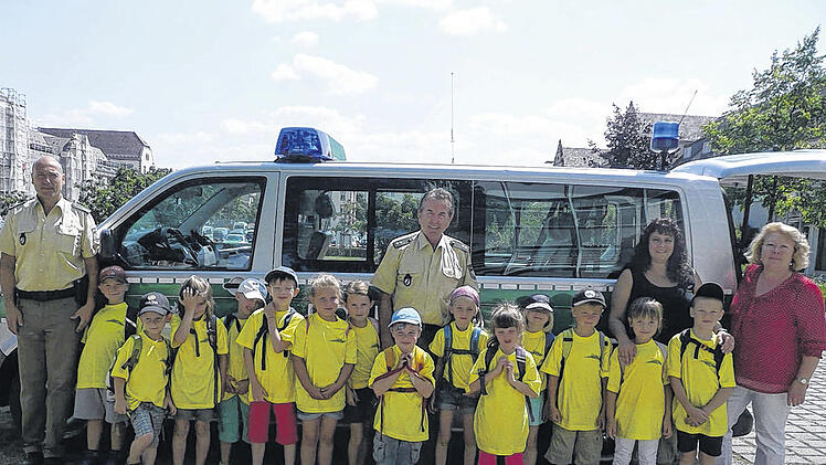 Rödelseer Kinder besuchten die Polizei