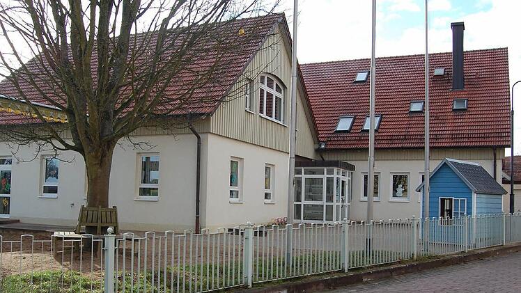 Der Kindergarten in Oberthulba: Neue Vorschriften machen bauliche Veränderungen im Oberthulbaer Kindergarten notwendig. Diesmal geht es um den Lärm- und Brandschutz.