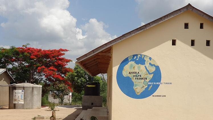 Tumanini Grundschule Foto: Uwe Tobaben/Mr. Jabir