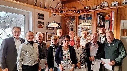 Der TV Schm&ouml;lz hat treue Mitglieder geehrt.