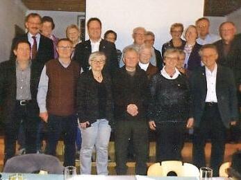 Langj&auml;hrige Mitglieder des Fichtelgebirgsvereins wurden bei der Hauptversammlung geehrt. Foto: privat