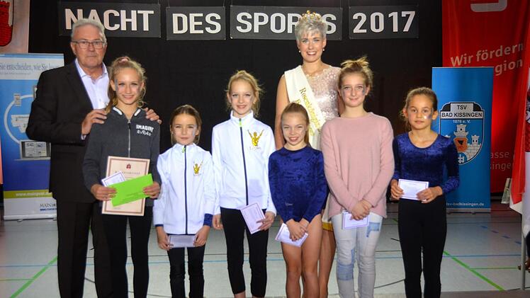 Mannschaftsehrungen: Die Jüngsten der  Turnabteilung des TSV Bad Kissingen.Peter Rauch
