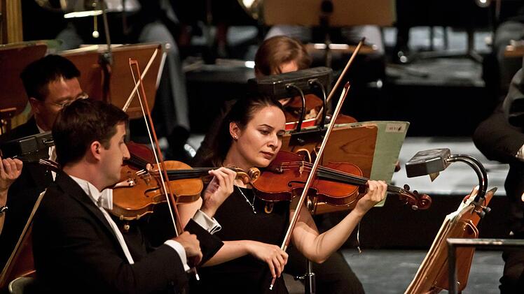 Impressionen vom Gala-Abend des Coburger Landestheaters.Foto: Jochen Berger