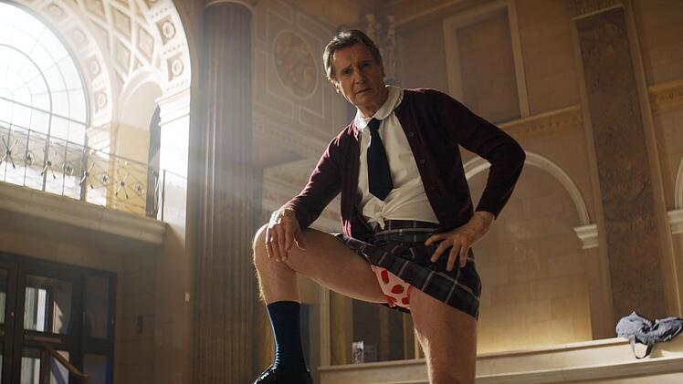 Ab 31. Juli ist Liam Neeson in "Die nackte Kanone" in der Hauptrolle des Frank Drebin zu sehen.