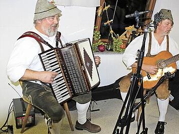 Viel Beifall gab es für Sigi und Erich Ottenschläger Fotos: Karl-Heinz Frank
