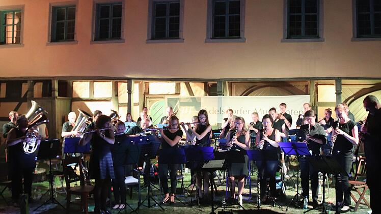 Impressionen vom Konzert  Foto: Johanna Blum