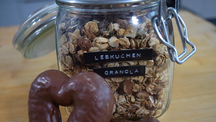 lebkuchen-granola.jpg