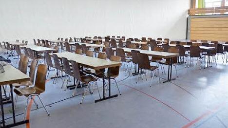 Der Speisesaal für 170 Asylsuchende. Fotos: Rainer Lutz