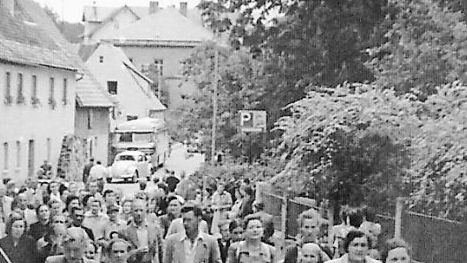 Wallfahrt im Vergleich früher und heute Fotos: privat