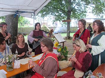Die Troubadours (Foto) feierten ihr 25-jähriges Bestehen mit zahlreichen Akteuren und Gästen. Foto: Winfried Ehling