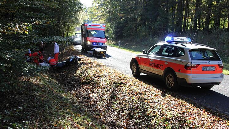Unfall zwischen Hohnhausen und Bramberg am 19.10.2014 Foto: Ralf Kestel