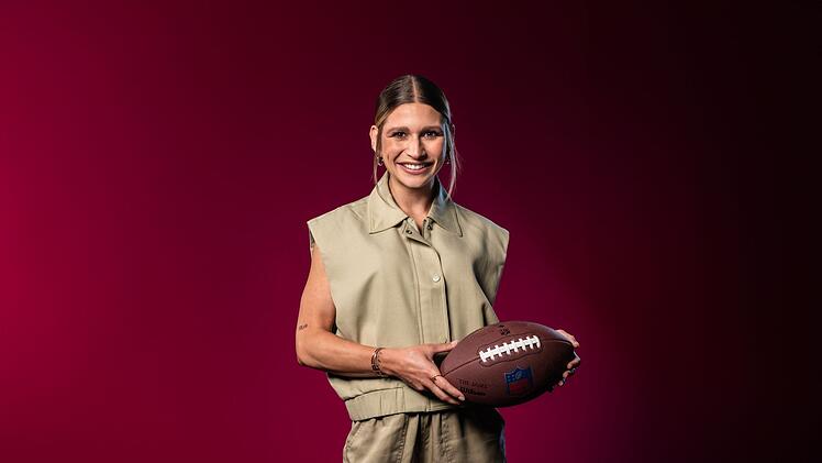 NFL-Moderatorin Jana Wosnitza ist von Anfang an bei RTL mit dabei, wenn es um die NFL geht.