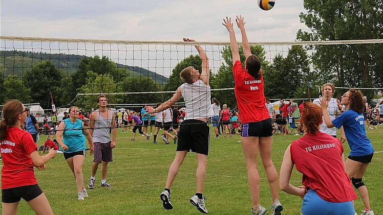 Volleyball-Freiluftturnier
