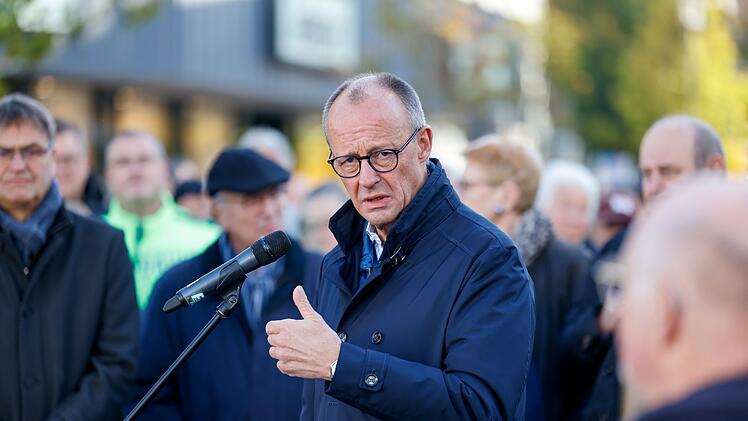 Bundeskanzler Merz zu Bürgergesprächen im Sauerland