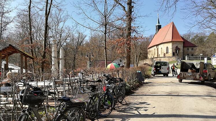 Der Kreuzberg bei Hallerndorf - Anziehungspunkt für Ausflügler und Pilger. Foto: inFranken.de