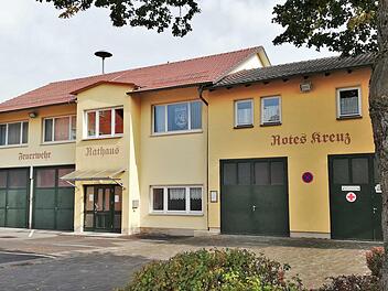 Als Ersatz für das alte Gebäude wird ein neues Feuerwehrhaus mit integriertem Dorfgemeinschaftshaus geplant. Foto: Archiv/Sigismund von Dobschütz