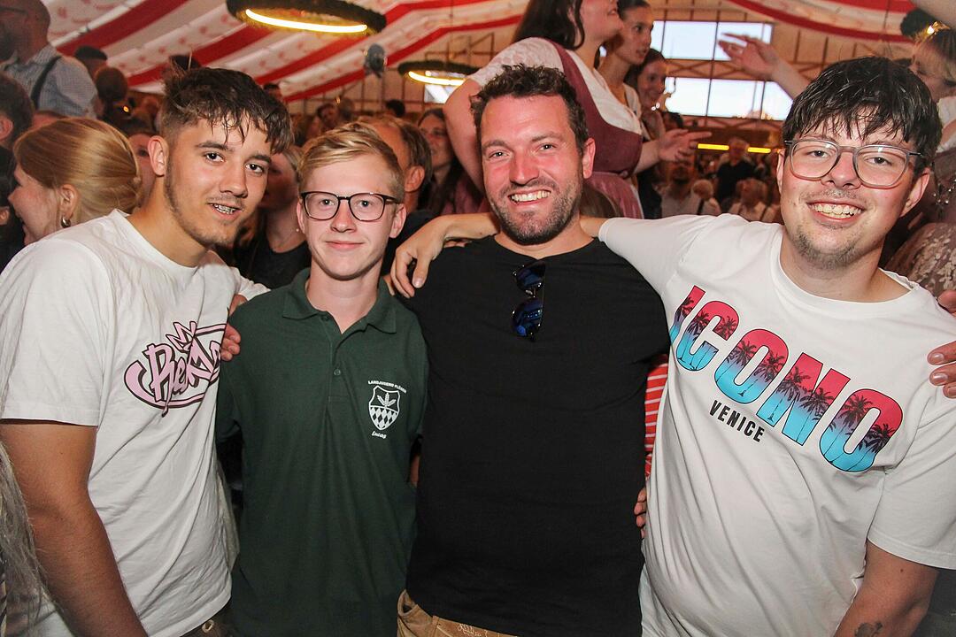 Radspitz &ndash; &bdquo;Ab geht die Party &ndash; und die Party geht ab!&ldquo;