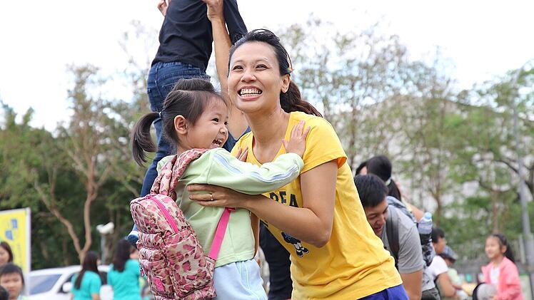 Eine übermäßige Verwöhnung des Kindes sollte am besten vermieden werden.