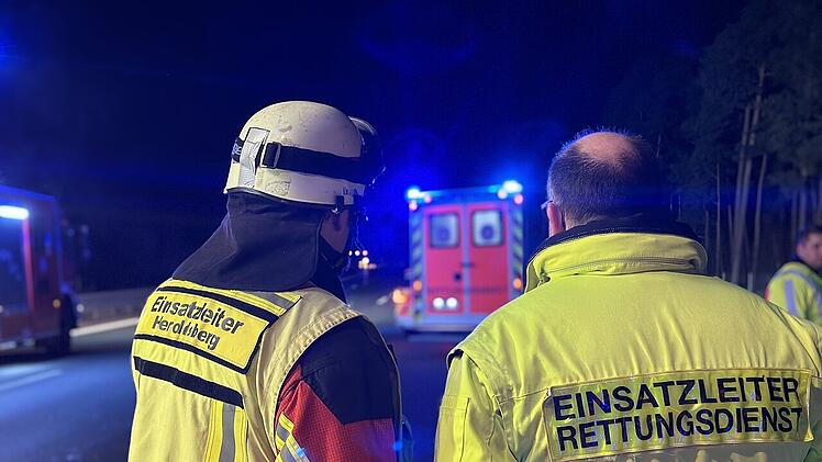 Schwerer Unfall auf der A3 zwischen zwischen Nürnberg-Nord und Tennenlohe