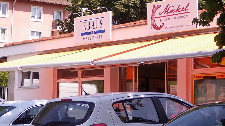 Lange Jahre hatte Edeka mit dem "Kreuzbergmarkt" die Nahversorgung f&uuml;r das Wohngebiet am Kreuzberg sichergestellt. 2012 fiel der Vorhang. Der Laden passte von den R&auml;umlichkeiten her nicht mehr ins Konzept. Durch einen B&auml;cker, einen Metzger und einen Getr&auml;nkehandel konnte ein Teil des Angebots erhalten werden. Foto: Marco Mei&szlig;ner