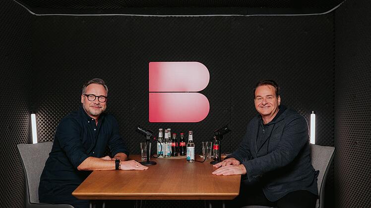 Moderator Matthias Opdenh&ouml;vel (links) war im Podcast von Marcus Wolter zu Gast und hat mit ihm unter anderem &uuml;ber "Schlag den Star" gesprochen.