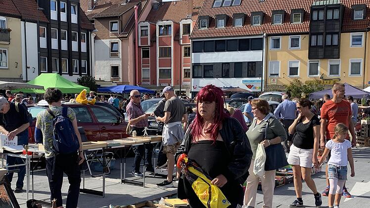 Flohmarkt-Impressionen
